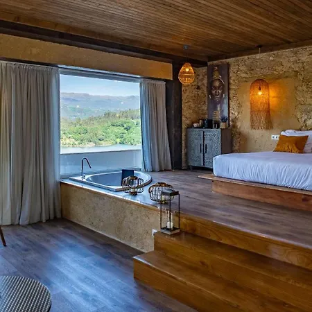 Hotel Vale Do Eden