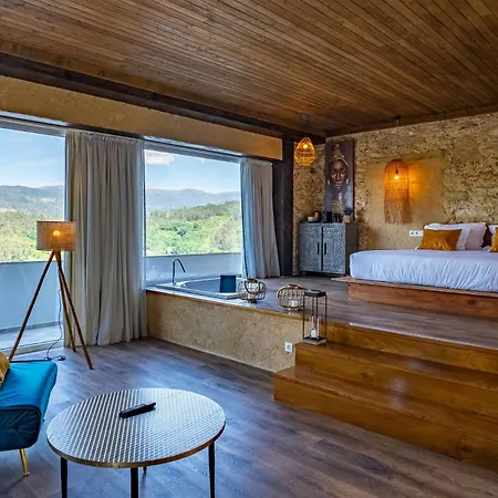Vale Do Eden Hotel *